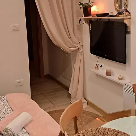 Apartma Deni Jelsane