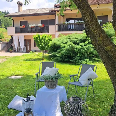 Apartma Deni
